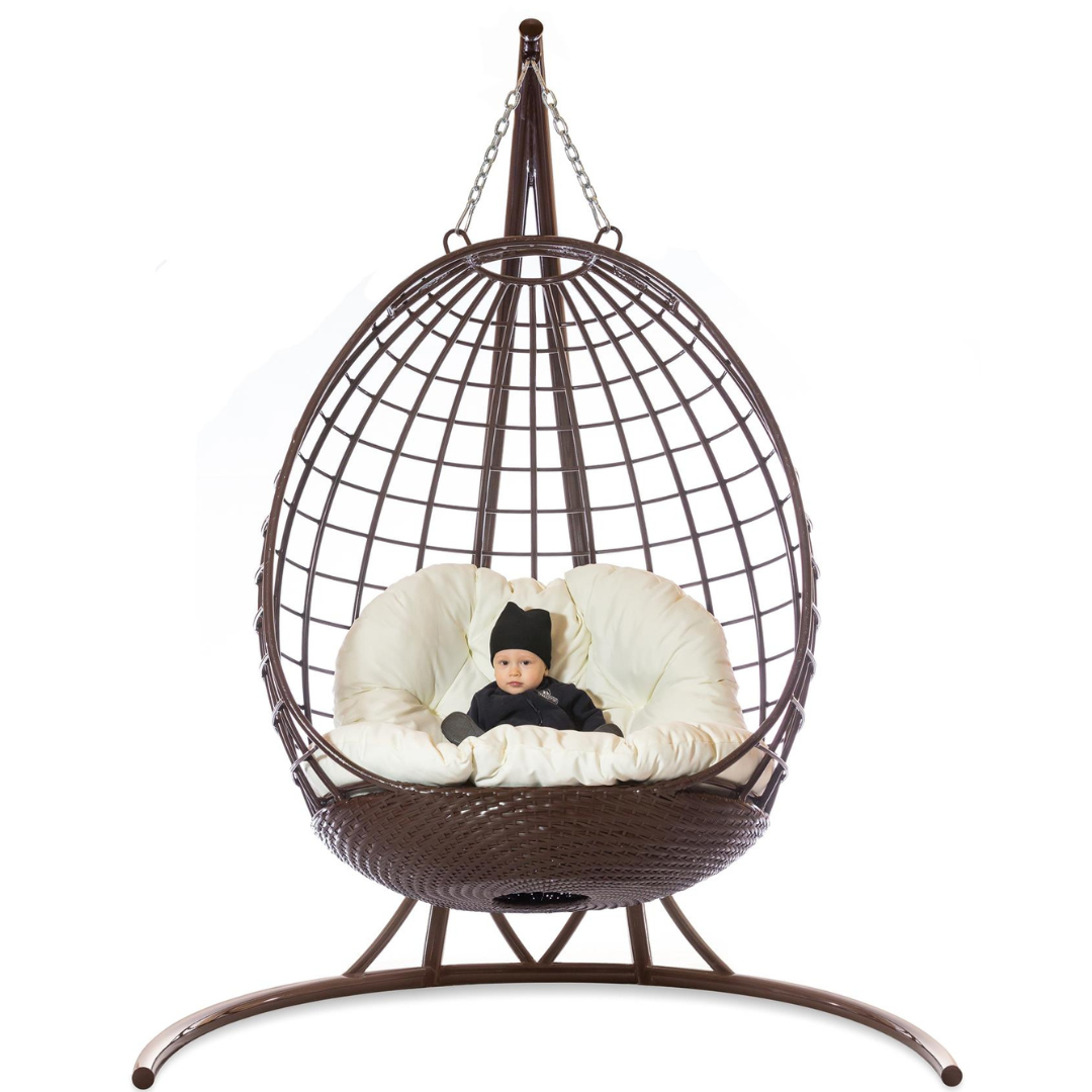 Designové závěsné křeslo se stojanem LISA Terico — velké houpací křeslo ve tvaru vajíčka. Hnědé